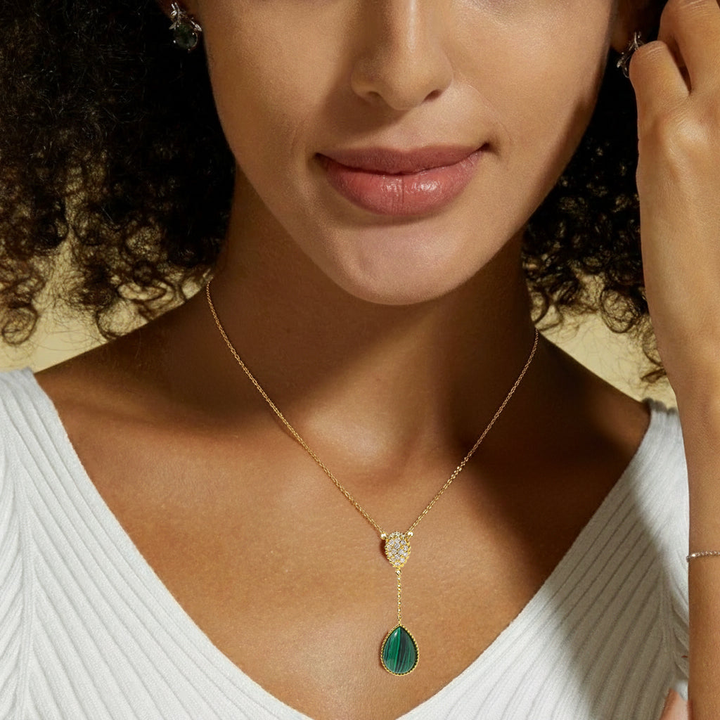 Malachitea- Pear Cut Malachite Classic Necklace