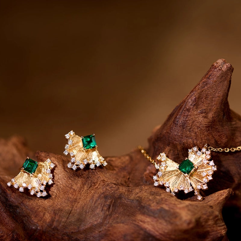 Leonard-Princess Cut Emerald Unique Necklace