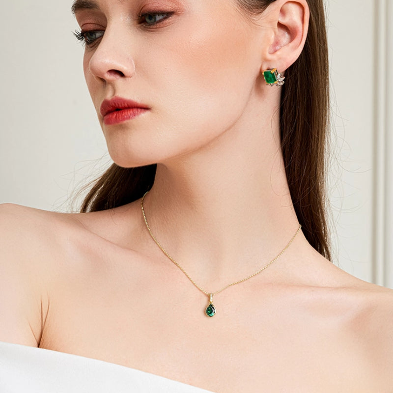 Beatrice-Pear Cut Emerald Classic Necklace