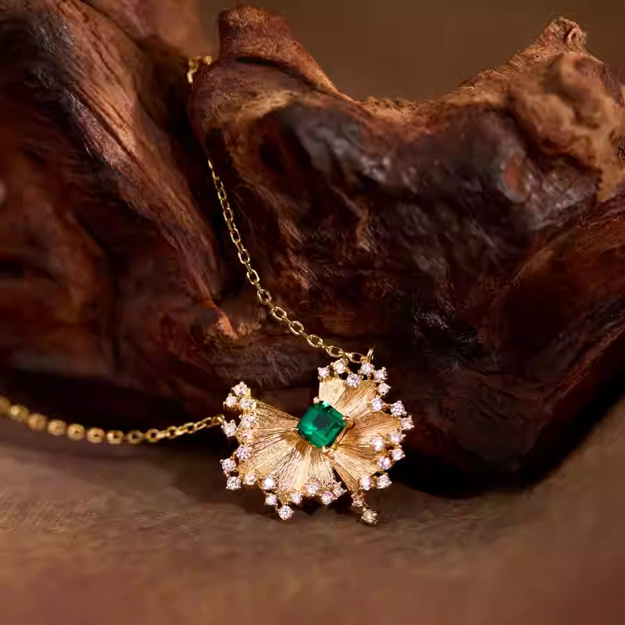 Leonard-Princess Cut Emerald Unique Necklace