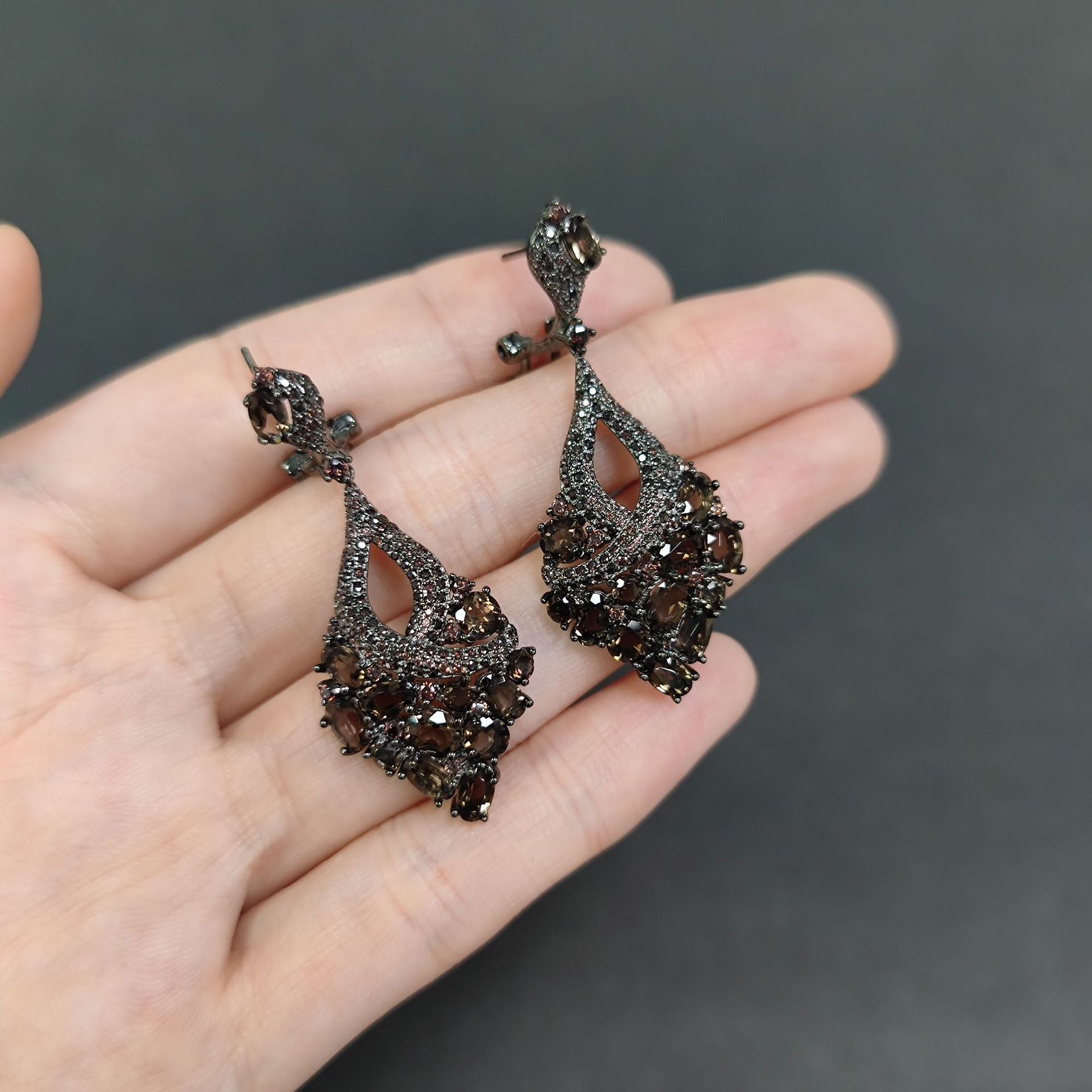 Oval Cut Natural Garnet Vintage Cluster Drop Earrings Gothic Black Gold Plated Earrings