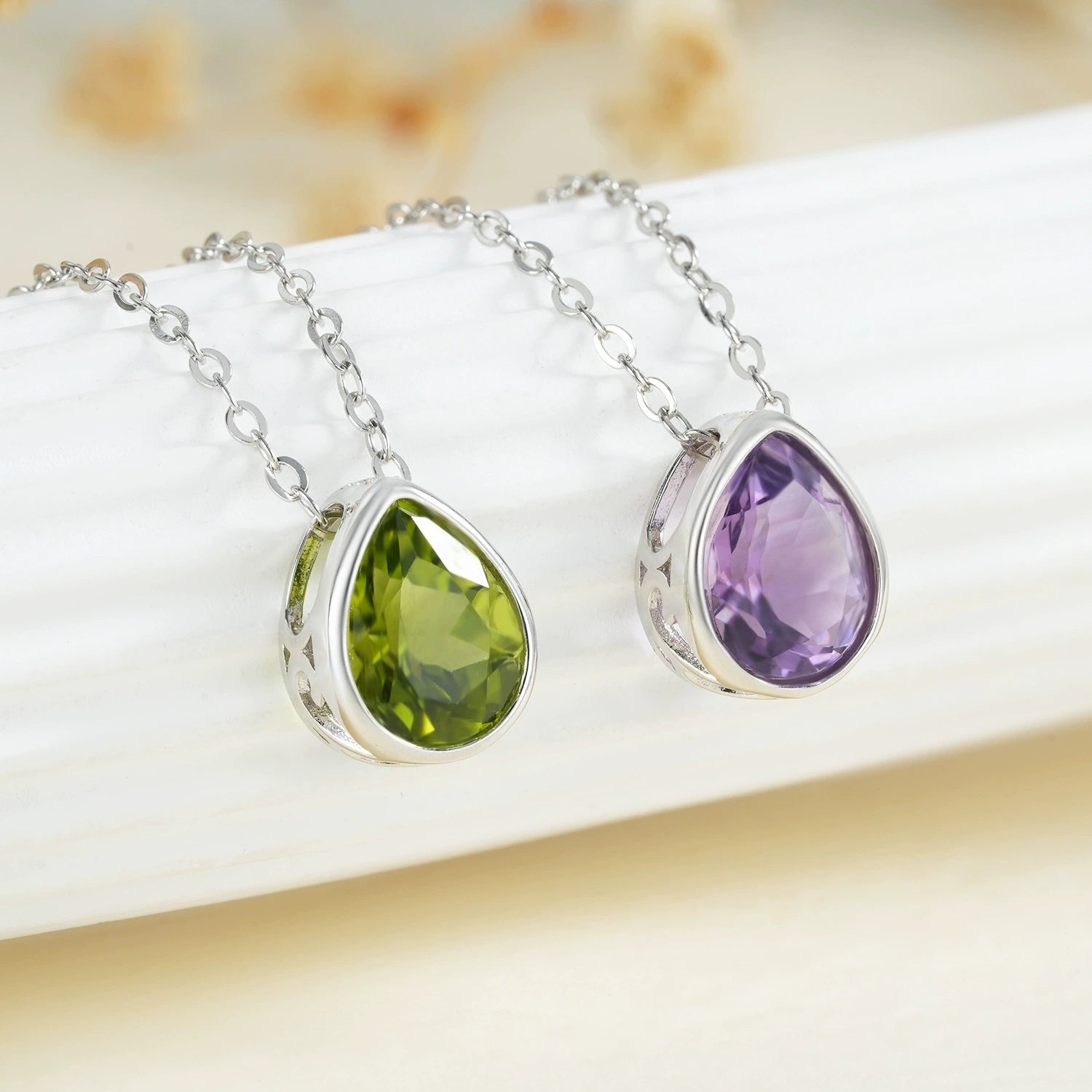 Silas - Pear Cut Green Peridot Classic Necklace