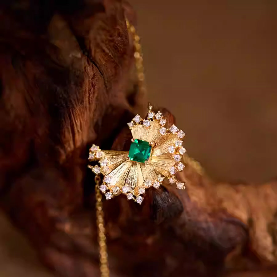 Leonard-Princess Cut Emerald Unique Necklace