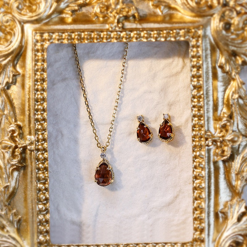 Pear Cut Garnet January Birthstone Vintage Necklace