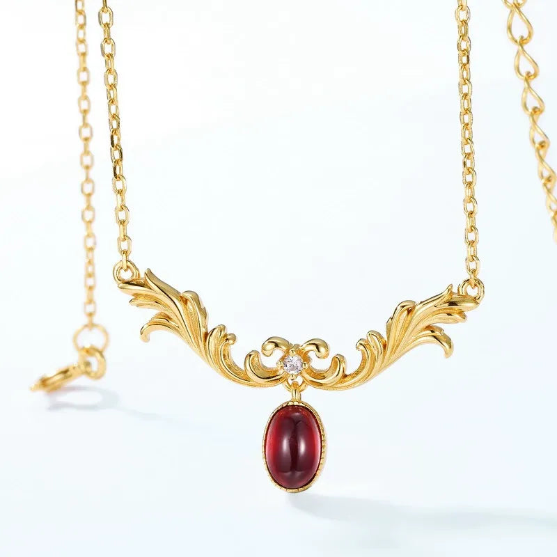 Elara Oval Cut Garnet Vintage Necklace