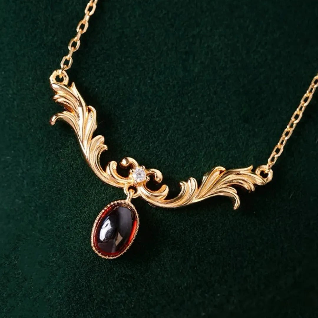 Elara Oval Cut Garnet Vintage Necklace