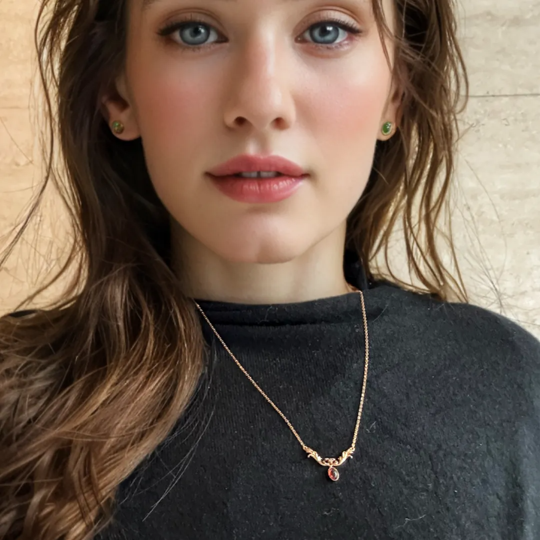 Elara Oval Cut Garnet Vintage Necklace