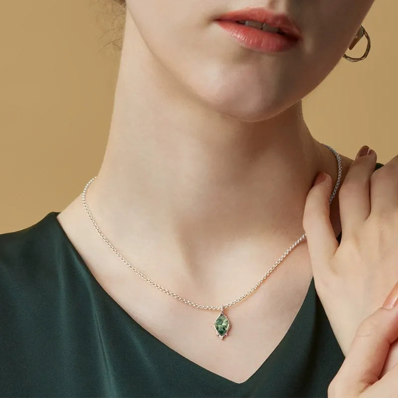 ’Moss Facet‘ Unique Cut Non-Traditional Moss Agate Pendant for Women