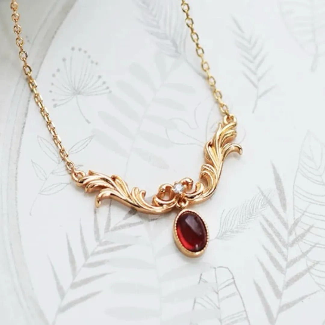 Elara Oval Cut Garnet Vintage Necklace