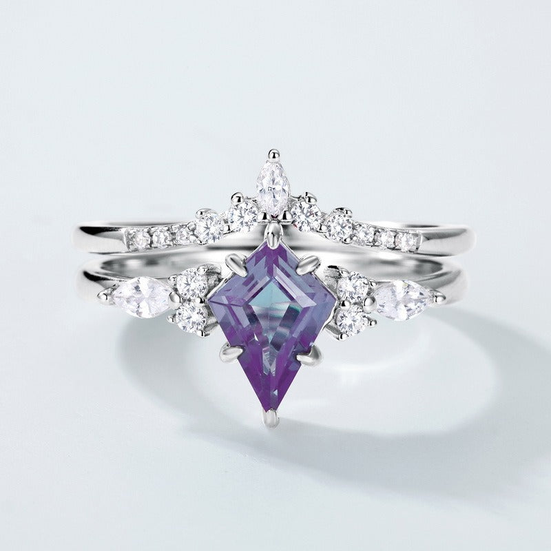 Minimalist Geometric Kite Lab Alexandrite Fashion Jewelry Ring