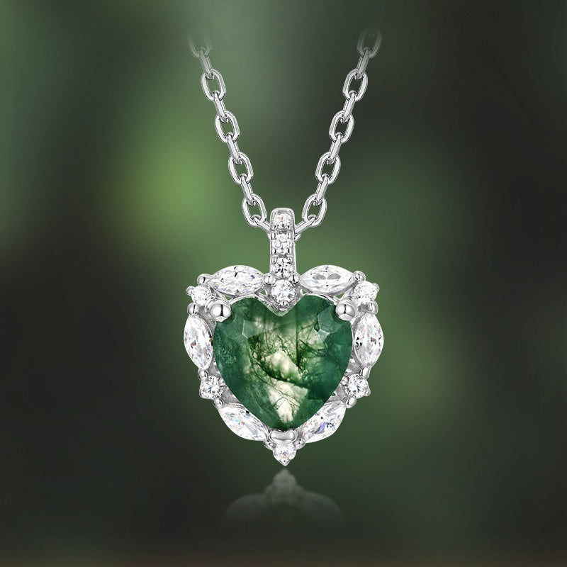 'Verdant Heart' Sparkling Earth Goddess Moss Agate Necklace
