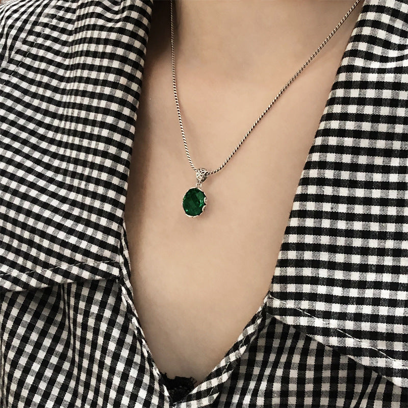 Nocturne - Oval Cut Green Crystal Nostalgia-Inspired Vintage Necklace