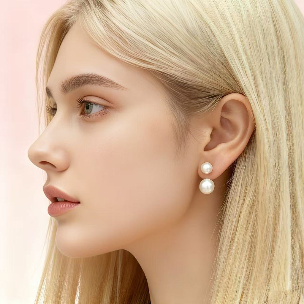 Round Cut Pearl Classic Stud Earrings