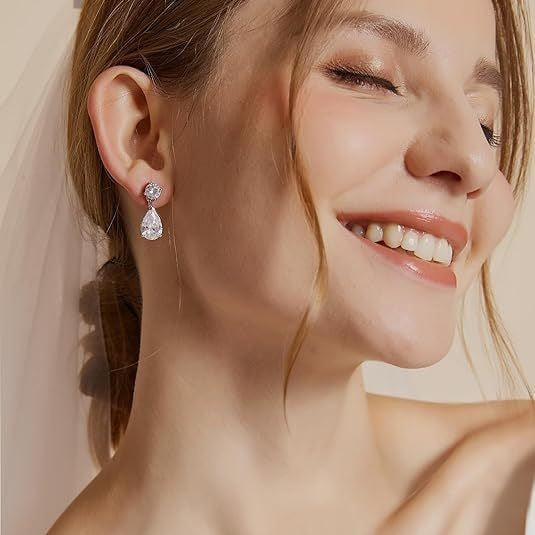 10K/14K Pear Cut Moissanite Drop Earrings Classic Wedding Earrings