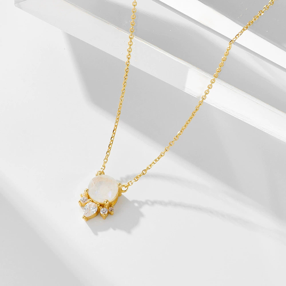 Selene Round Cut Moonstone Classic Necklace