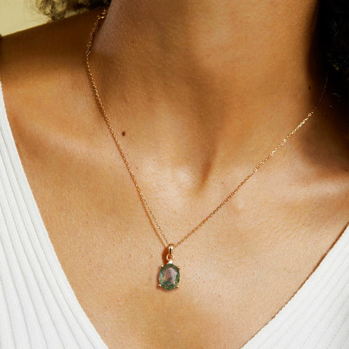 Oval Cut Moss Agate Classic Necklace - Jasmine