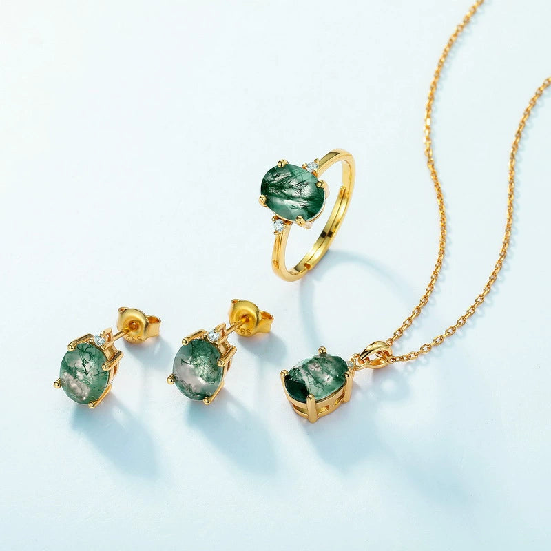 Oval Cut Moss Agate Classic Necklace - Jasmine