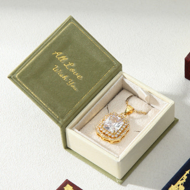 Vintage Flip-Top Magnetic Necklace Box Creative Book-Style Jewelry Packaging for Pendants Earrings & Rings