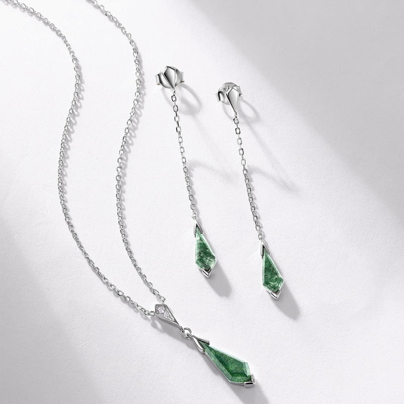 Clove - Kite Cut Moss Agate Classic Pendant