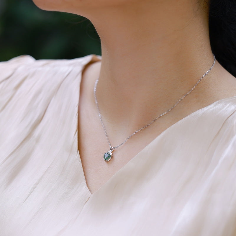 Heart Cut Moss Agate Classic Necklace - Bryony
