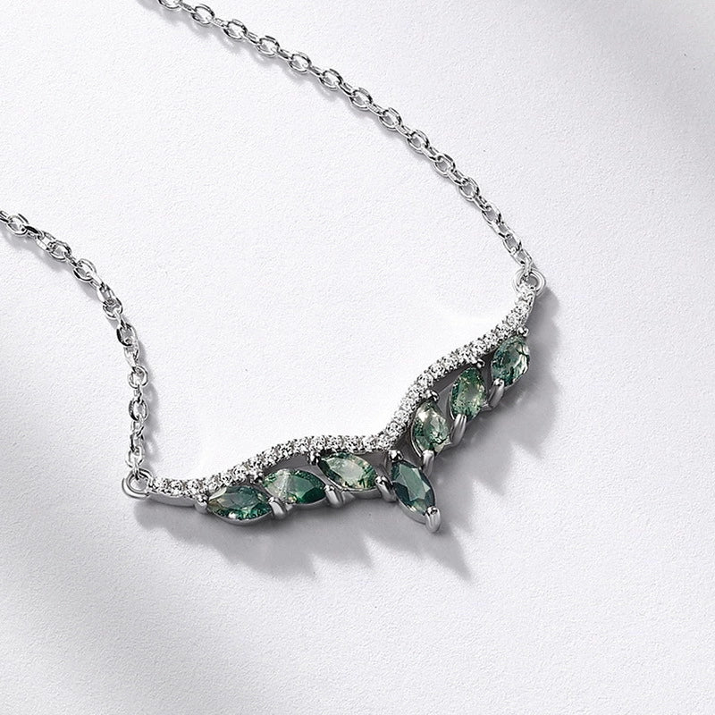 Camellia Pear Cut Moss Agate Nature Necklace