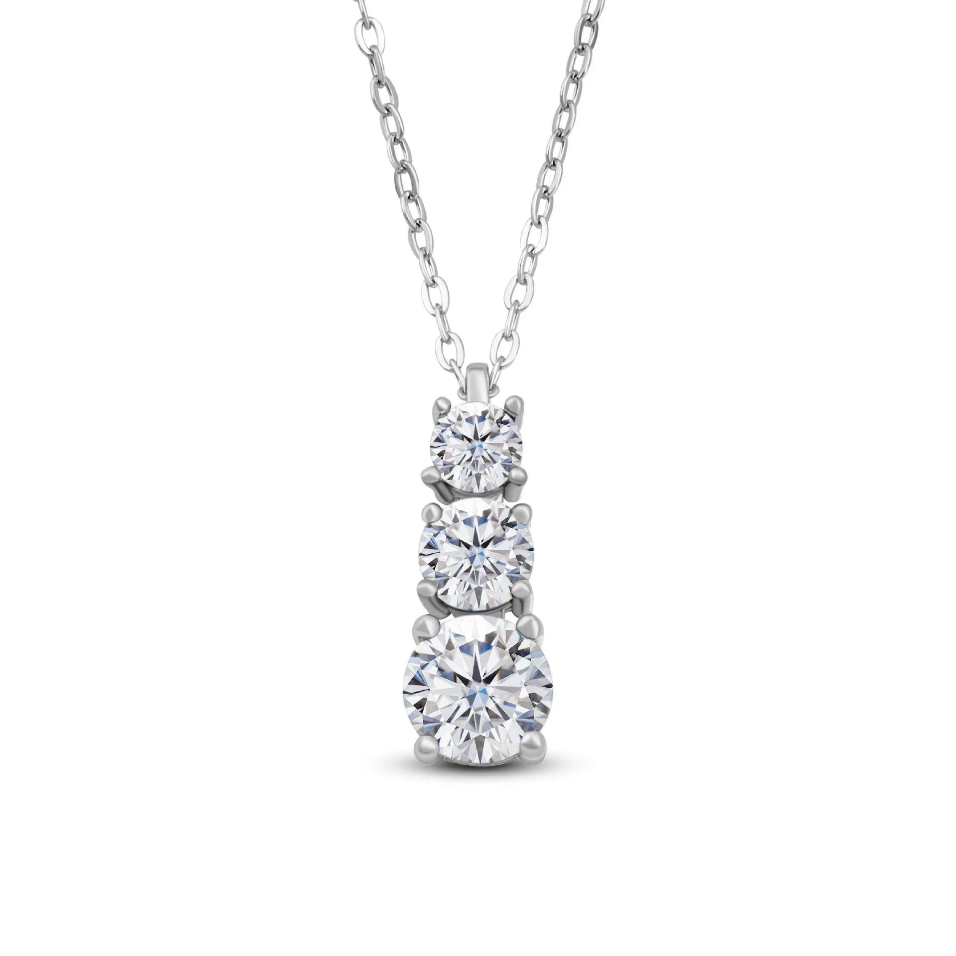 Lucida Round Cut Moissanite Classic Necklace
