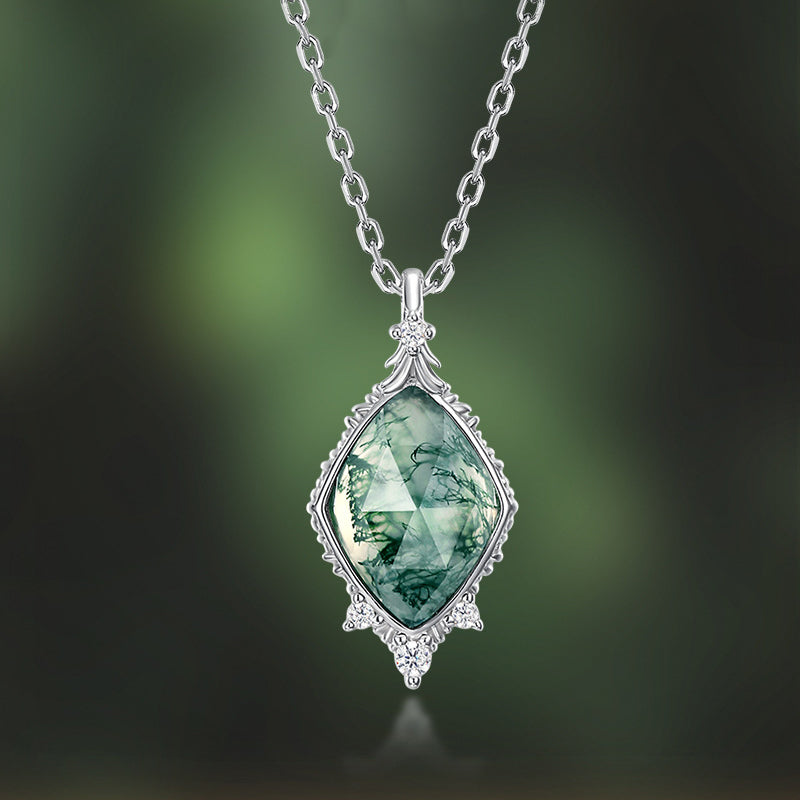 ’Moss Facet‘ Unique Cut Non-Traditional Moss Agate Pendant for Women