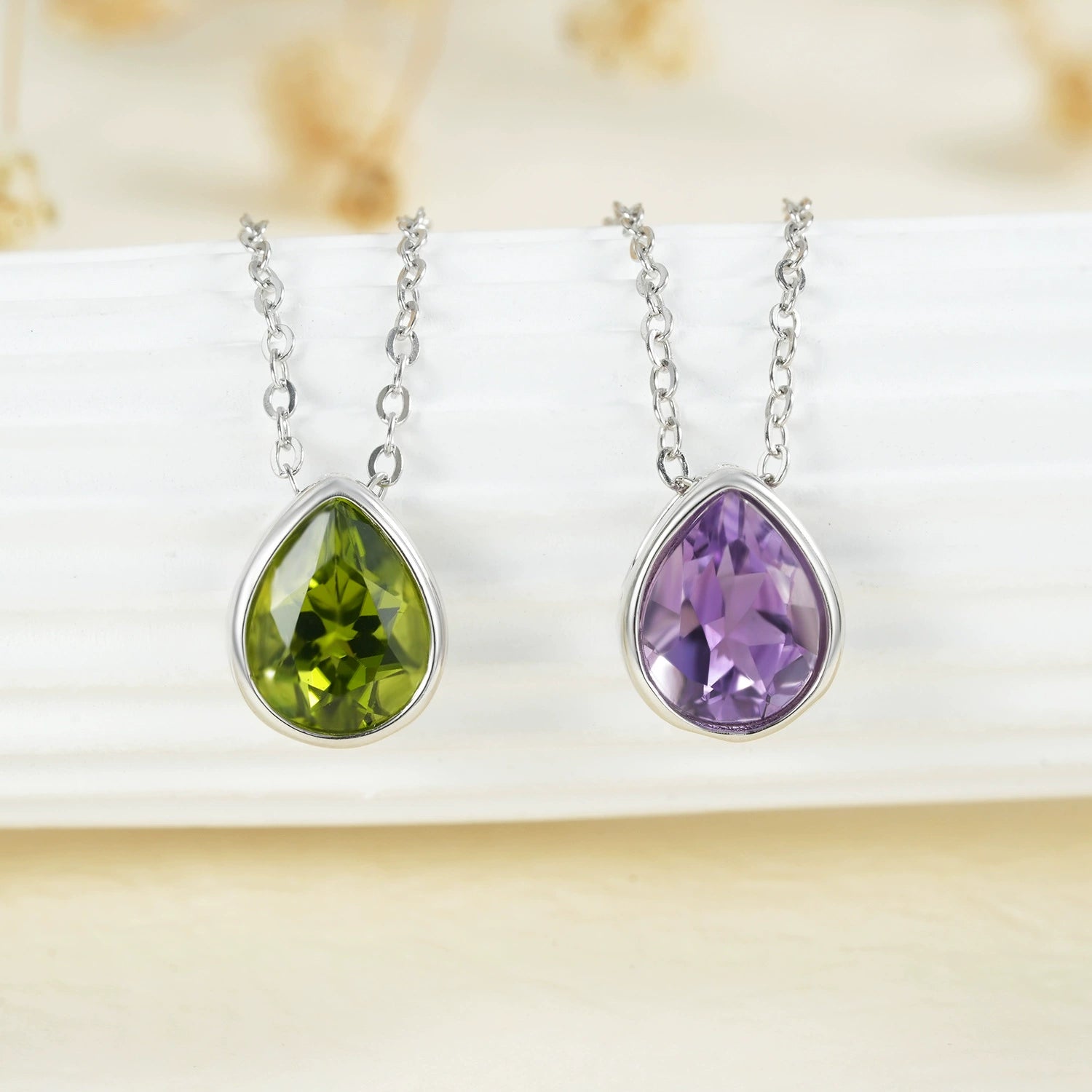 Silas - Pear Cut Green Peridot Classic Necklace