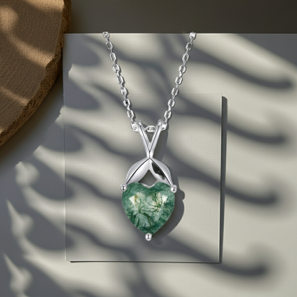 Collier classique en agate mousse taille cœur pour votre copine - Bryony