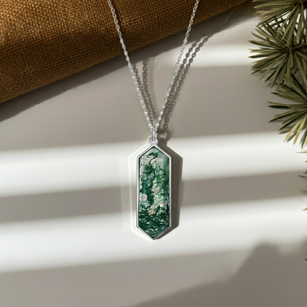 Lagoon - Hexagon Cut Moss Agate Classic Necklace