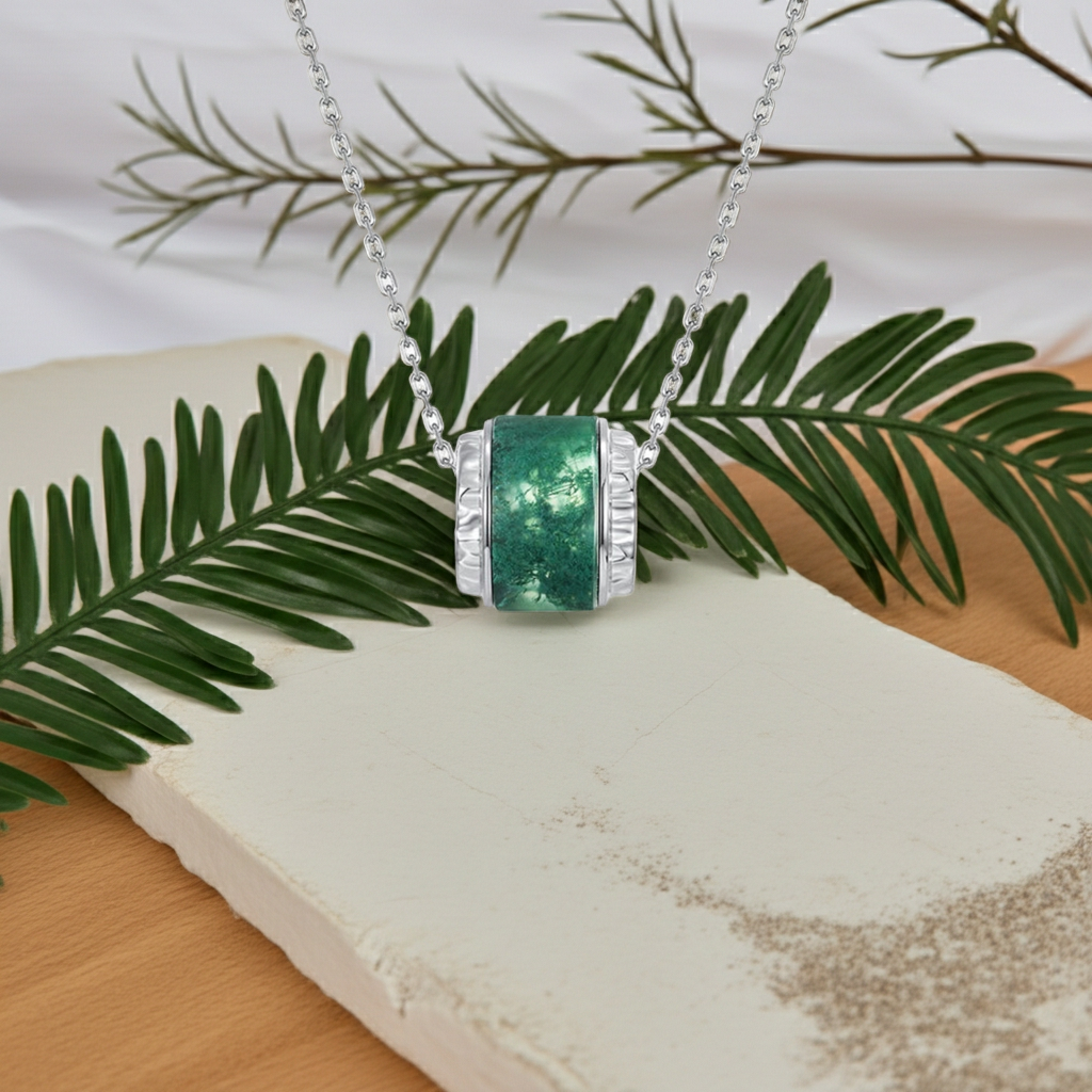 Melora - Moss Agate Inlay Halo Necklace