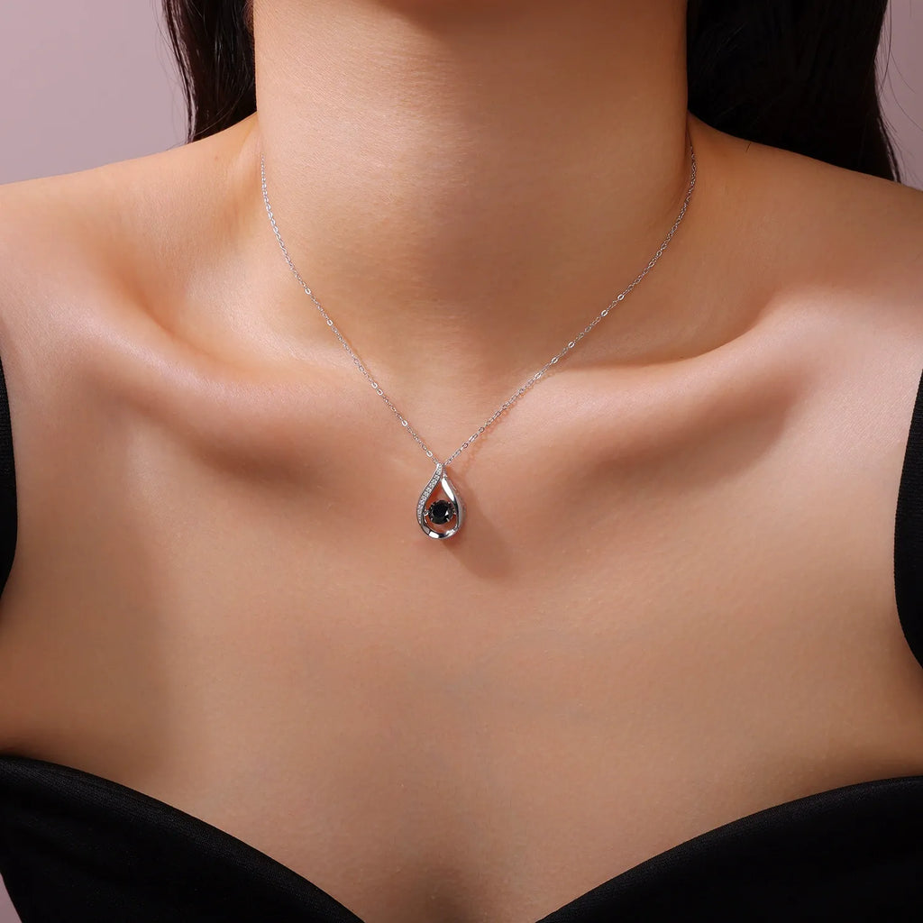 Noirra Round Cut Black Moissanite Classic Necklace