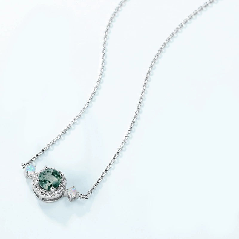 Prudence Round Cut Moss Agate Classic Necklace