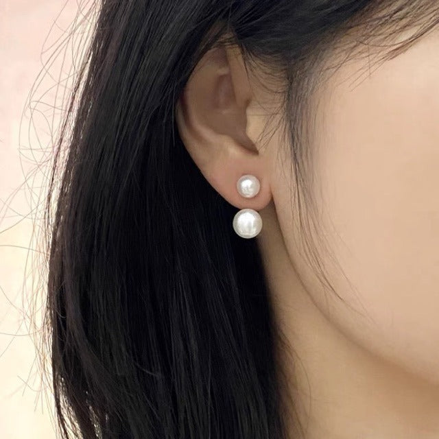 Round Cut Natural Freshwater Pearls Classic Stud Earrings