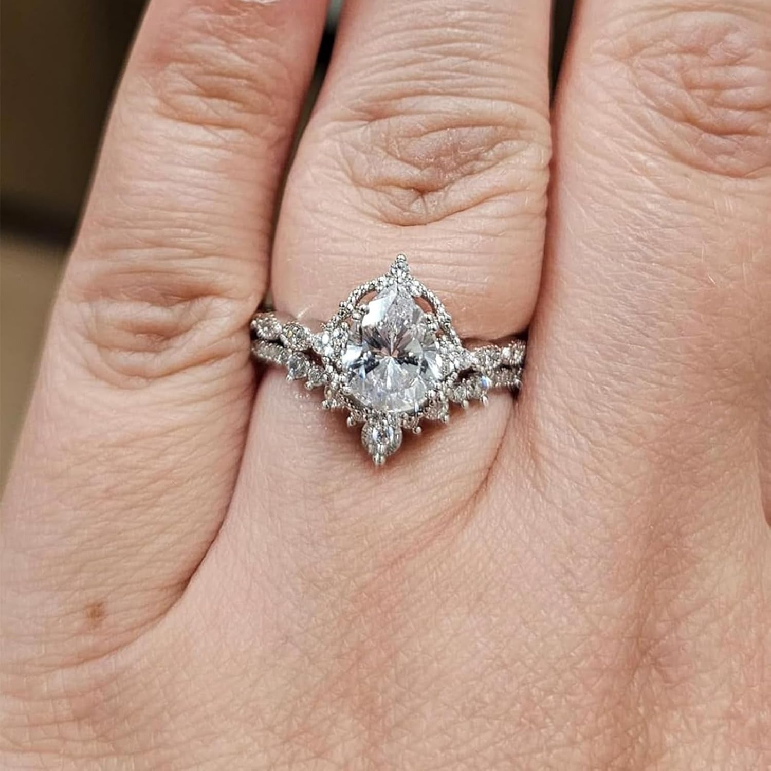 1.7CT Pear Teardrop Moissanite Women Vintage Engagement Ring Sets
