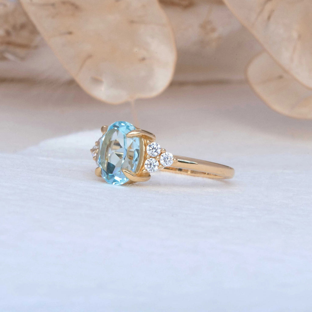 True Classic - Blue Topaz December Birthstone Gold Engagement Ring
