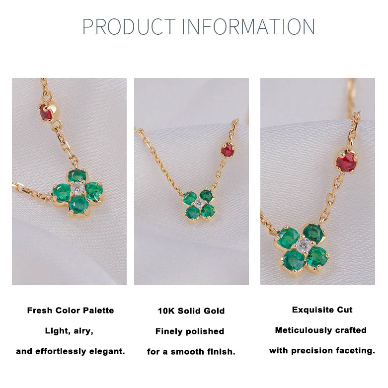 Collier de Noël Celestia à quatre feuilles en émeraude naturelle et rubis taille ronde, orné d'un trèfle et d'un collier rond en émeraude et rubis naturels.