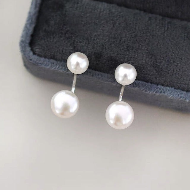 Round Cut Natural Freshwater Pearls Classic Stud Earrings