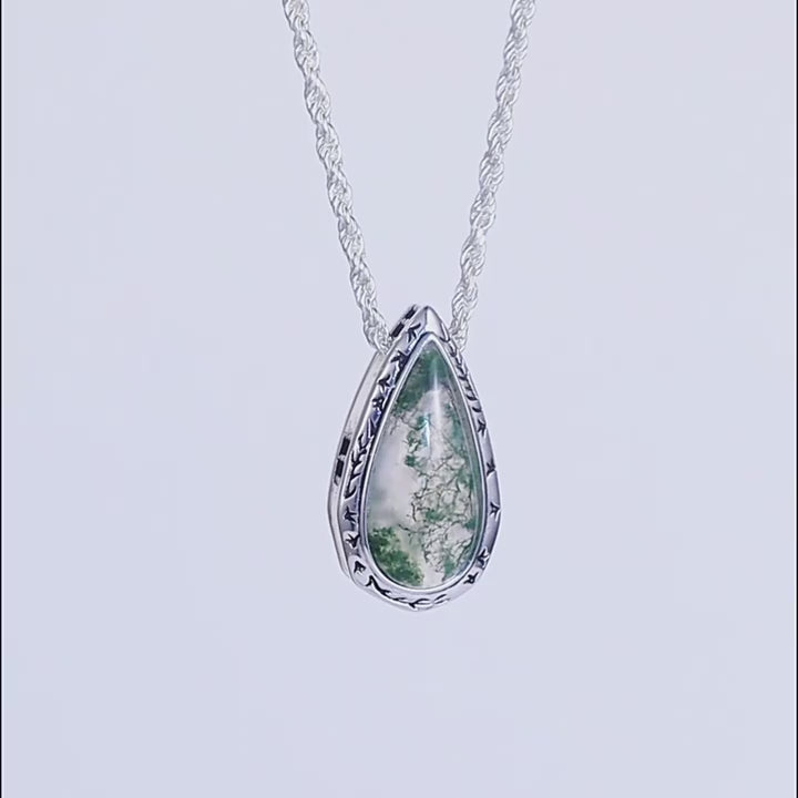 Pear Cut Moss Agate Gothic Textured Pendant Necklace For Girlfriend - "Verdant Droplet"