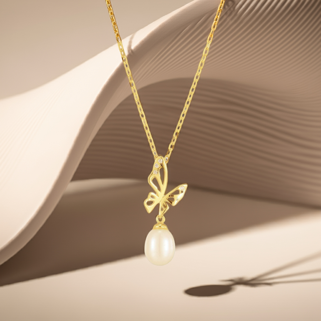 Cordelia Oval Cut Pearl Classic Necklace