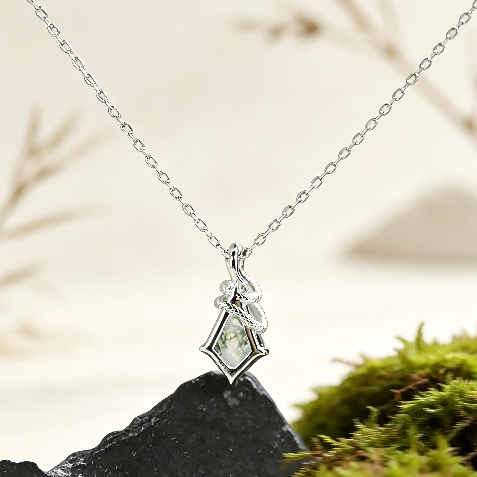 Silver moss_agate necklace